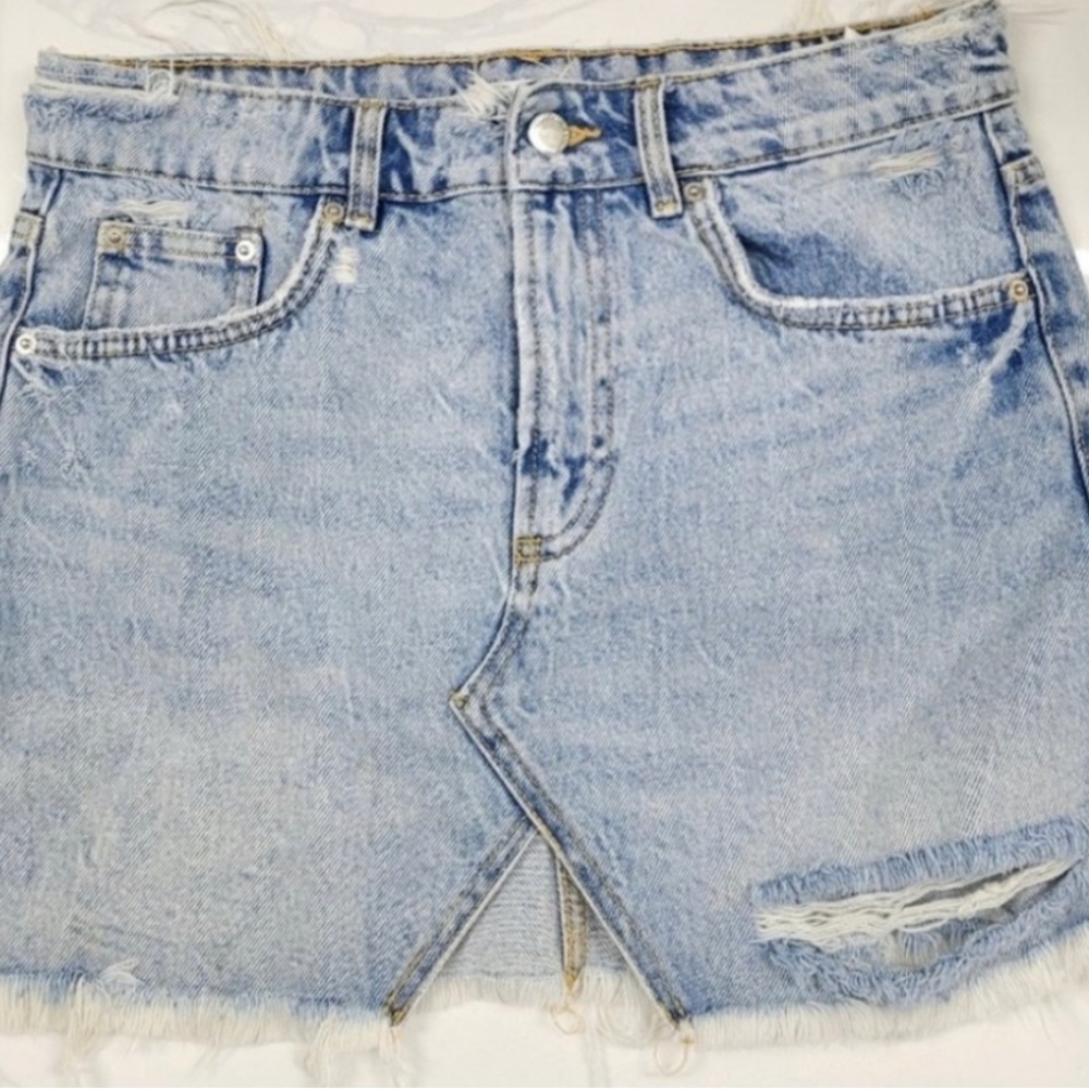 Zara frayed hem distressed ripped skirt